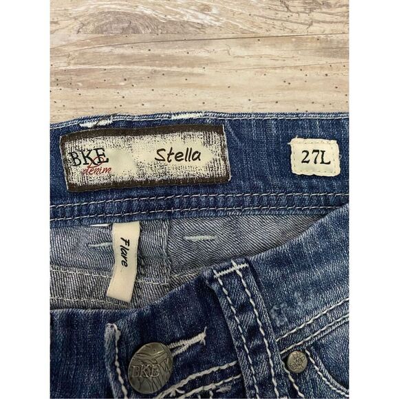 BKE Stella Flare Jeans Low Rise Distressed Rhinestone Women’s Sz 27 waist X 33.5 - Picture 6 of 10